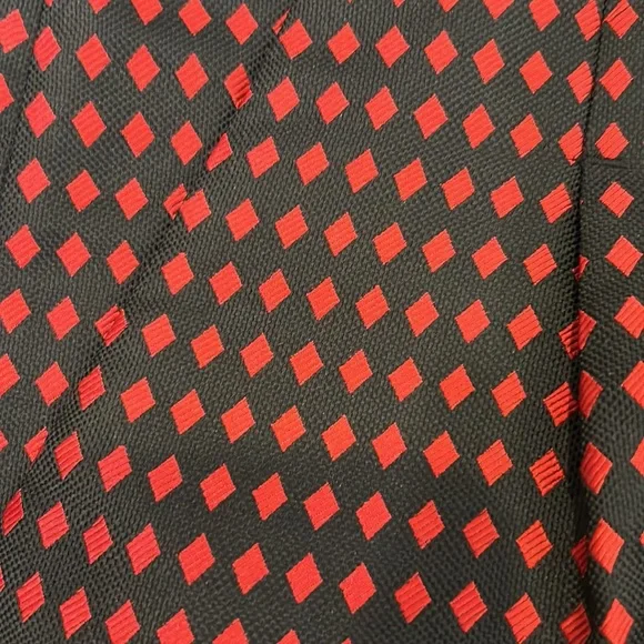 Kate spade size 8 dress pants. Navy blue and red pattern - Picture 2 of 5